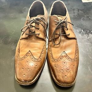 Lightly worn Florsheim Shoes Size 9.5